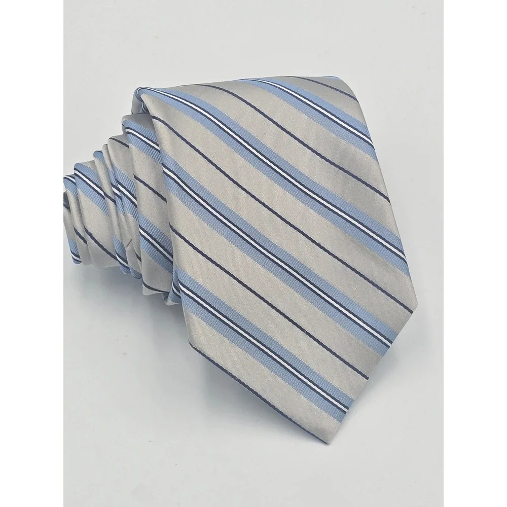 Haspel silk necktie